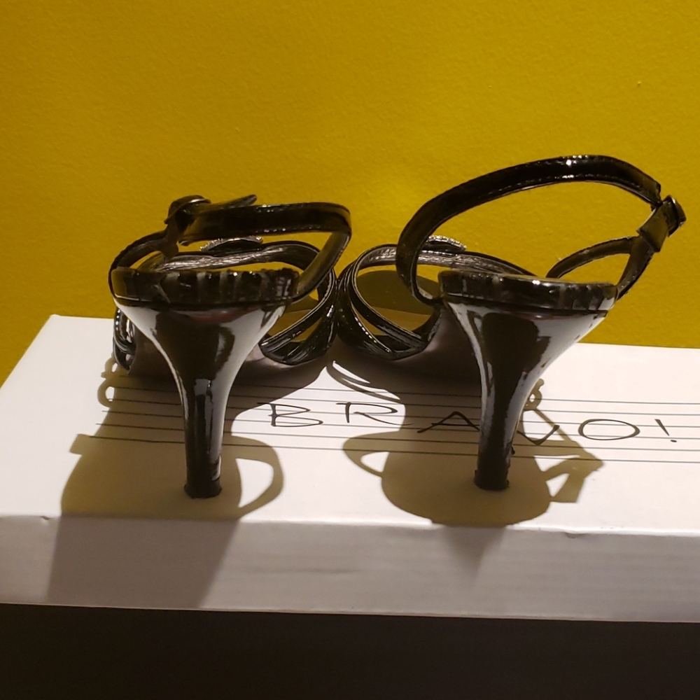 Shoes - Picture 3 of 3